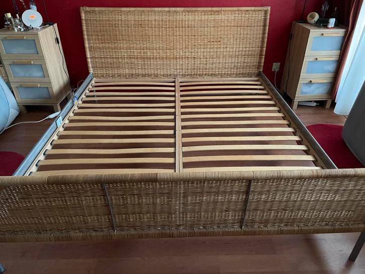Bedframe Rotan/Riet 160x200 IKEA, Huis en Inrichting, Slaapkamer | Bedden, Gebruikt, Tweepersoons, 140 cm, 200 cm, Hout, Bruin