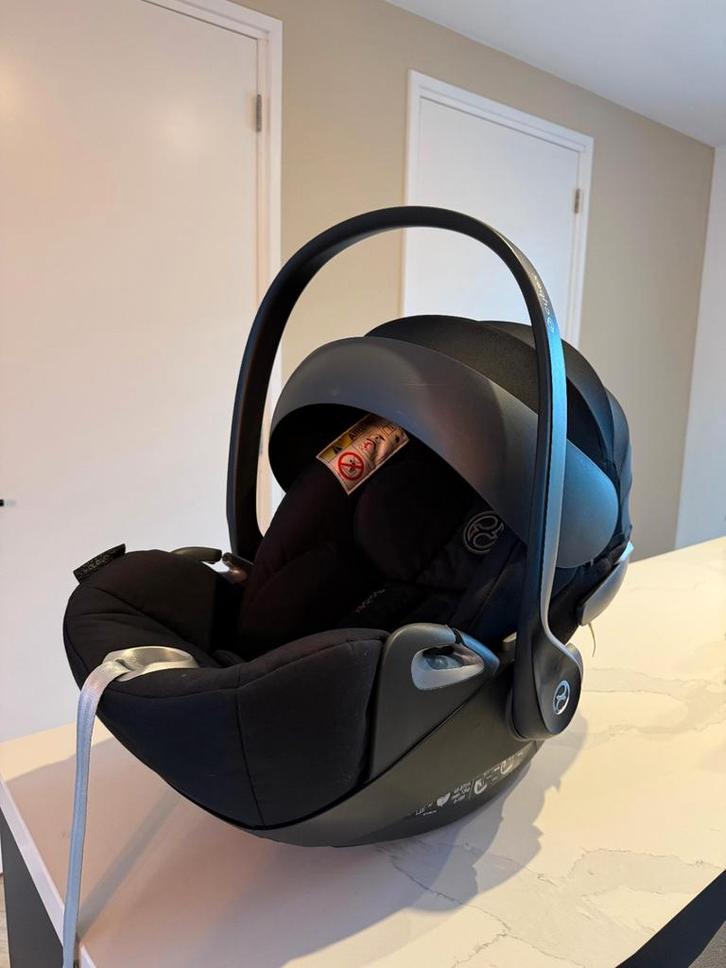 Cybex Cloud Z Autostoel - zwart platinum, Kinderen en Baby's, Autostoeltjes, Zo goed als nieuw, Overige merken, 0 t/m 13 kg, Autogordel of Isofix