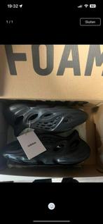 Adidas yeezy  foam runners maat 40,5, Kleding | Heren, Schoenen, Ophalen, Nieuw, Zwart