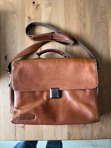 Plevier Laptoptas 15.6 inch Leder Cognac beschikbaar voor biedingen