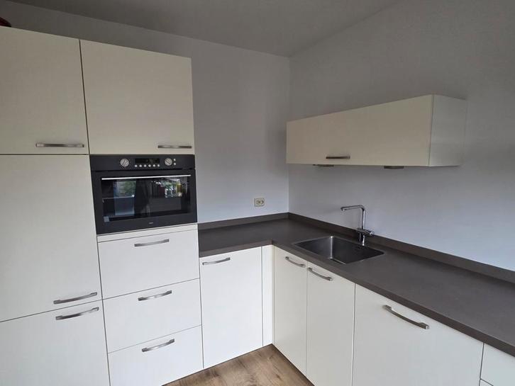 Bruynzeel Keuken 2014 Vanille Crème met Apparatuur, Huis en Inrichting, Keuken | Complete keukens, Gebruikt, Hoekkeuken, Wit, Kunststof