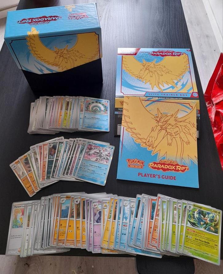 Pokémon Paradox rift, Hobby en Vrije tijd, Verzamelkaartspellen | Pokémon, Zo goed als nieuw, Meerdere kaarten, Foil, Ophalen of Verzenden