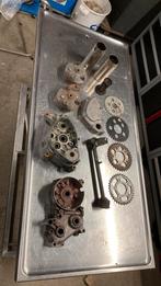 Oude onderdelen van een kreidler, Fietsen en Brommers, Ophalen of Verzenden, Gebruikt, Blok