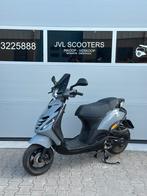 Piaggio zip 50cc 3v 4t 2020 brom, Fietsen en Brommers, Scooters | Piaggio, Ophalen, Maximaal 45 km/u, Zip, Zo goed als nieuw