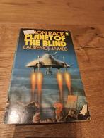 Planet of the Blind - Laurence James, Ophalen of Verzenden, Gelezen, Laurence James