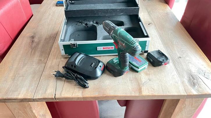 Bosch Accuboormachine, Doe-het-zelf en Verbouw, Gereedschap | Boormachines, Gebruikt, Boor- en Schroefmachine, Minder dan 400 watt