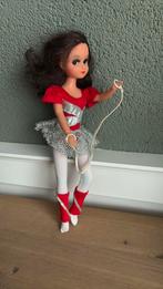 Barbie Fleur 1279 vintage gym aerobic setje springtouw, Verzamelen, Poppen, Ophalen of Verzenden, Gebruikt, Kleertjes