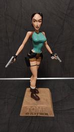 Lara Croft Tomb Raider beeld 37 cm Eidos statue 1996, Verzamelen, Beelden en Beeldjes, Ophalen of Verzenden, Zo goed als nieuw