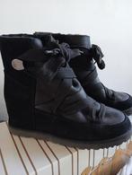 Ugg korte laarsjes 39 zwart ZGAN, Ophalen of Verzenden, Zo goed als nieuw, Zwart