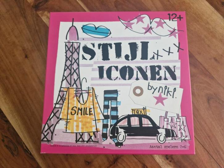 Stijl Ikonen - Leuk spel voor meiden!, Hobby en Vrije tijd, Gezelschapsspellen | Bordspellen, Zo goed als nieuw, Drie of vier spelers