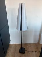 Gratis staande lamp - 1,5 meter hoog, Ophalen, Gebruikt, Metaal, 100 tot 150 cm