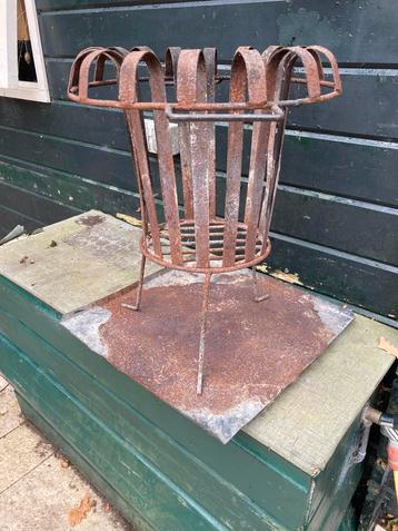 Vuurkorf aangeboden beschikbaar voor biedingen