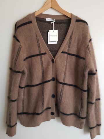 Majesture filatres bruin met zwart wol vest maat L NIEUW! beschikbaar voor biedingen
