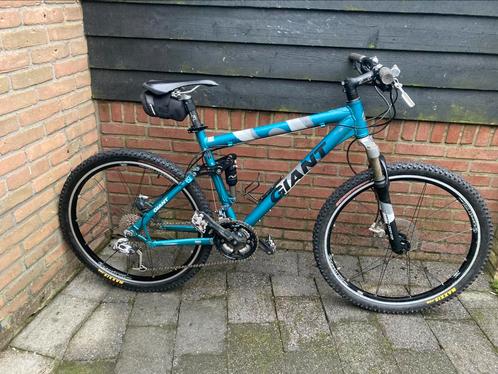 Giant NRS-2  full suspension top fiets, Fietsen en Brommers, Fietsen | Mountainbikes en ATB, Zo goed als nieuw, Giant, 49 tot 53 cm