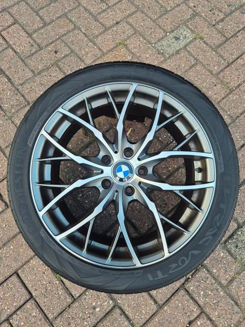 BMW 3 5 serie f10 f11 e60 f30 4x velgen 245x40x19 ,275x35x19, Auto-onderdelen, Banden en Velgen, Banden en Velgen, Zomerbanden