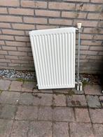Radiatoren, Doe-het-zelf en Verbouw, Verwarming en Radiatoren, Ophalen, 30 tot 80 cm, Gebruikt, Radiator