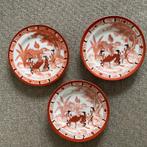 Drie antieke Japanse schotels, Antiek en Kunst, Ophalen of Verzenden