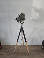 Antieke Strand Electric theater-lamp op Tripod statief €299, Huis en Inrichting, Lampen | Vloerlampen, Ophalen of Verzenden, Zo goed als nieuw