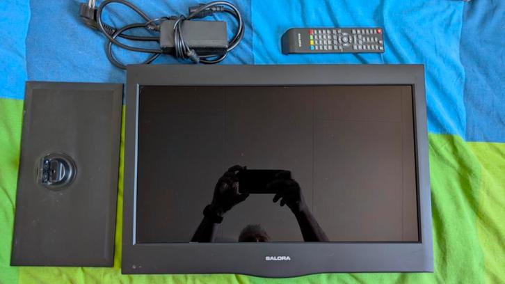 Salora 22" LED TV met DVD Speler - 2225FHDVX, Audio, Tv en Foto, Televisies, Gebruikt, LED, 40 tot 60 cm, Full HD (1080p), Overige merken