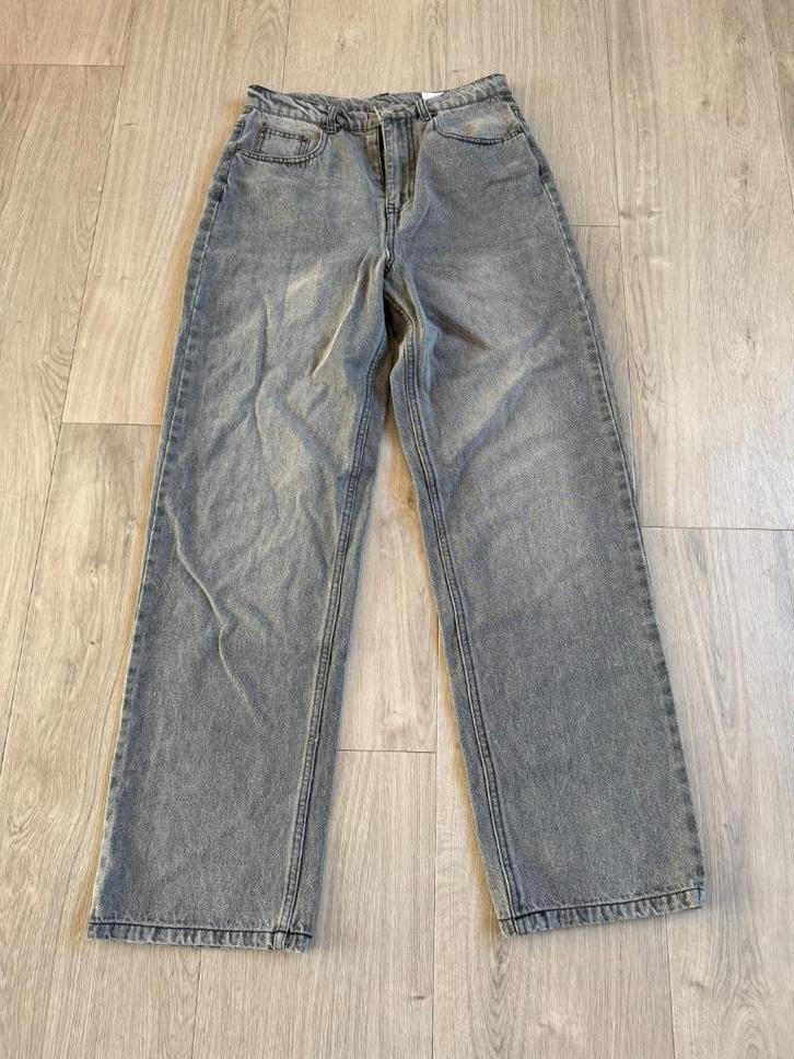 JEANS grijs nieuw maat 36 / 38 DS, Kleding | Dames, Spijkerbroeken en Jeans, Nieuw, W28 - W29 (confectie 36), Grijs, Ophalen of Verzenden