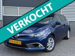 Toyota Auris 1.8 Hybrid Executive Navi Camera, 65 €/maand, 28 km/l, Gebruikt, 4 cilinders