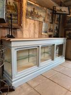 Stoer Franse toonbank balie vitrine dressoir