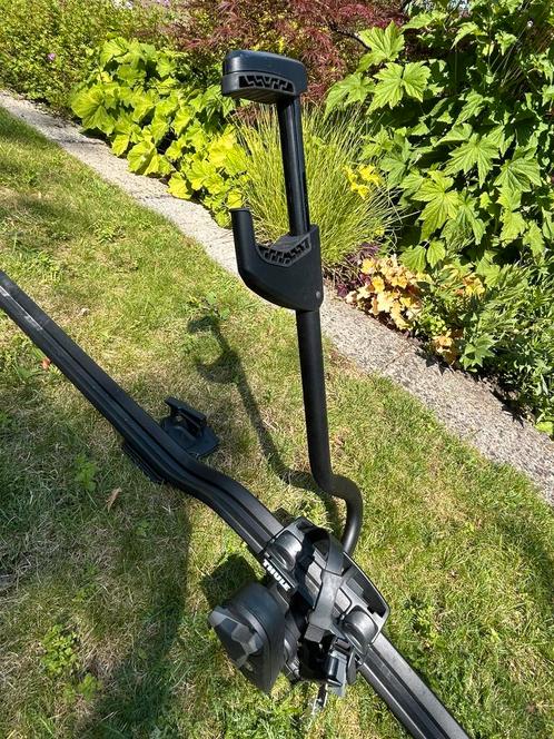Thule fietsendrager voor op het dak, Auto diversen, Fietsendragers, Gebruikt, Dakdrager, Ophalen
