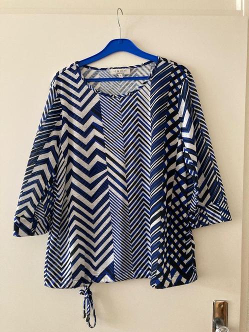 Top Enjoy, kobaltblauw, zwart, wit, maat L ¾ mouw, Kleding | Dames, Blouses en Tunieken, Zo goed als nieuw, Maat 38/40 (M), Overige kleuren