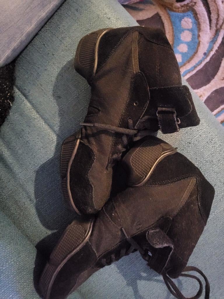 Zwarte dansschoenen / sneakers, Sport en Fitness, Ophalen of Verzenden, Gebruikt, Schoenen