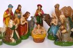Oude gipsen kerstgroep 18-delig voor retro vintage kerststal, Ophalen of Verzenden, Gebruikt