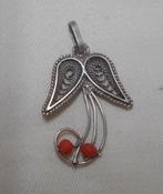 Zilveren antieke hanger met bloedkoralen kraaltjes nr.278, Sieraden, Tassen en Uiterlijk, Antieke sieraden, Verzenden, Zilver
