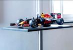 Collectors Item Verstappen RB12 Spanish GP 2016 Schaal 1:8, Verzamelen, Sportartikelen en Voetbal, Ophalen