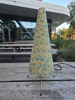 Mawa Design Driepoot Tafellamp Cone Kap
E24 gloeilamp., Ophalen of Verzenden, Zo goed als nieuw, 50 tot 75 cm