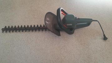 Black & Decker GT420 elektrische heggenschaar  beschikbaar voor biedingen