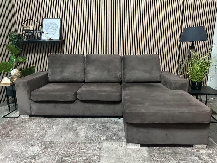 “GRATIS LEVERING” Prachtige bruine velvet hoekbank! 265x165, Huis en Inrichting, Banken | Bankstellen, Zo goed als nieuw, Hoekbank