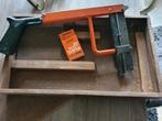 Mooie antieke Bukama handmatige niet/spijkerpistool, Antiek en Kunst, Ophalen of Verzenden