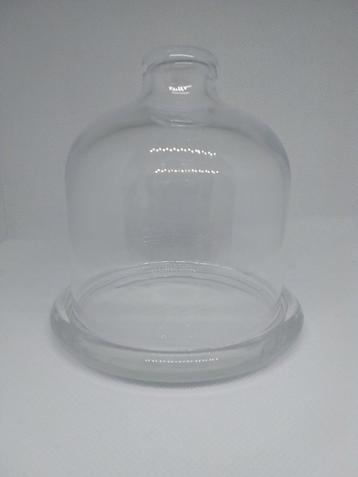 Glazen stolpje  beschikbaar voor biedingen