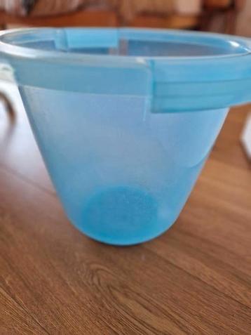 Tummy tub blauw beschikbaar voor biedingen