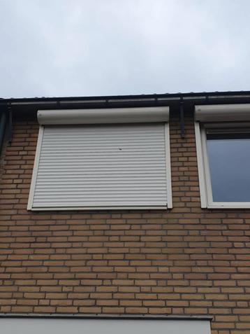 Elektrisch Rolluik Wit - 161,5x125cm beschikbaar voor biedingen