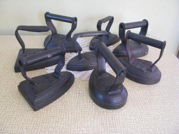 Strijk bout / ijzer * cast iron * zeer antiek * per stuk ;  beschikbaar voor biedingen