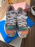 Tropische adidas sneakers zgan gympen, Ophalen of Verzenden, Zo goed als nieuw, Sneakers of Gympen