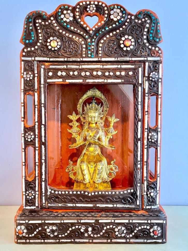 MAITREYA BOEDDHA NEPAL IN BIRMESE TEMPEL (1890), Antiek en Kunst, Kunst | Niet-Westerse kunst, Ophalen of Verzenden