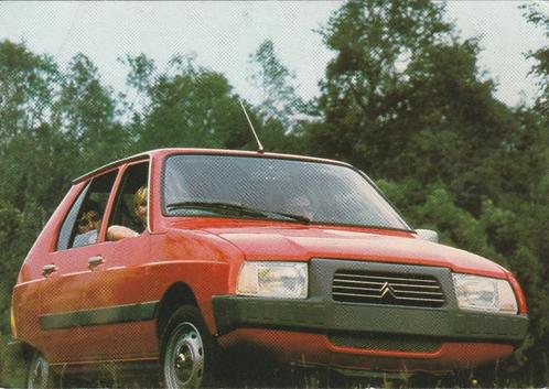 RENAULT KAART IS UIT JAREN 90 ZEER MOOIE KAART KH417, Verzamelen, Ansichtkaarten | Themakaarten, Ongelopen, 1980 tot heden, Voertuig