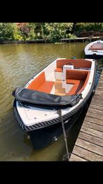 Luxe 6-persoons sloep te huur! Geen vaarbewijs benodigd, Ophalen, Zo goed als nieuw