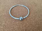 Pandora moments bangle  maat 17, Sieraden, Tassen en Uiterlijk, Armbanden, Verzenden, Zo goed als nieuw, Zilver, Zilver
