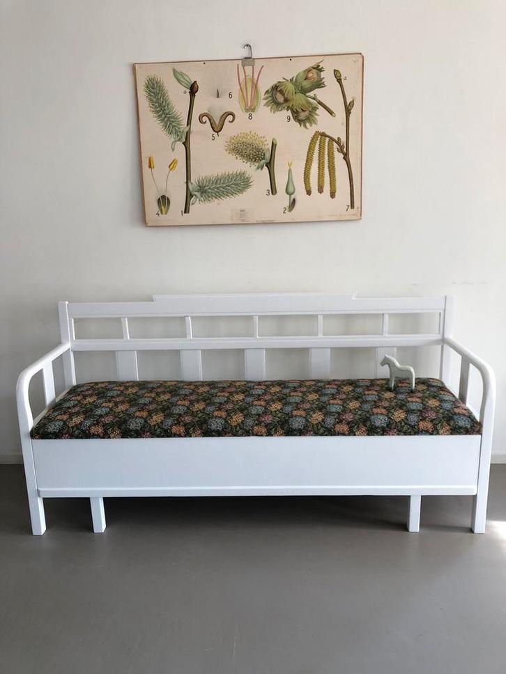Vintage Zweedse klepbank keukenbank wit met bekleding, Antiek en Kunst, Antiek | Meubels | Stoelen en Banken, Ophalen