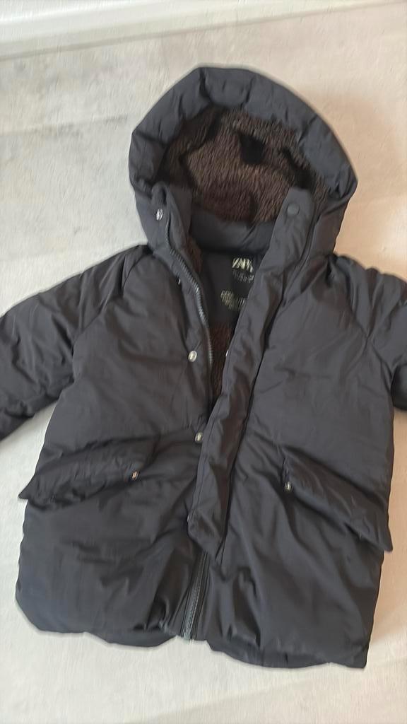 Zara winterjas meisjes maat 110 zgan, Kinderen en Baby's, Kinderkleding | Maat 110, Zo goed als nieuw, Meisje, Jas, Ophalen of Verzenden