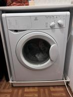 Indesit W1A121 wasmachine, Ophalen, Gebruikt, 85 tot 90 cm, 1200 tot 1600 toeren