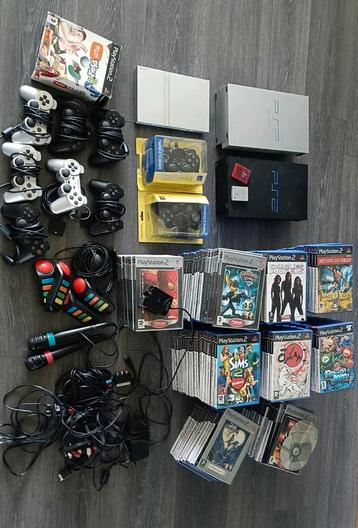 Grote collectie PlayStation 2 spullen  beschikbaar voor biedingen