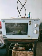 Panasonic Nn-E201w, Ophalen, Gebruikt, Vrijstaand, Minder dan 45 cm